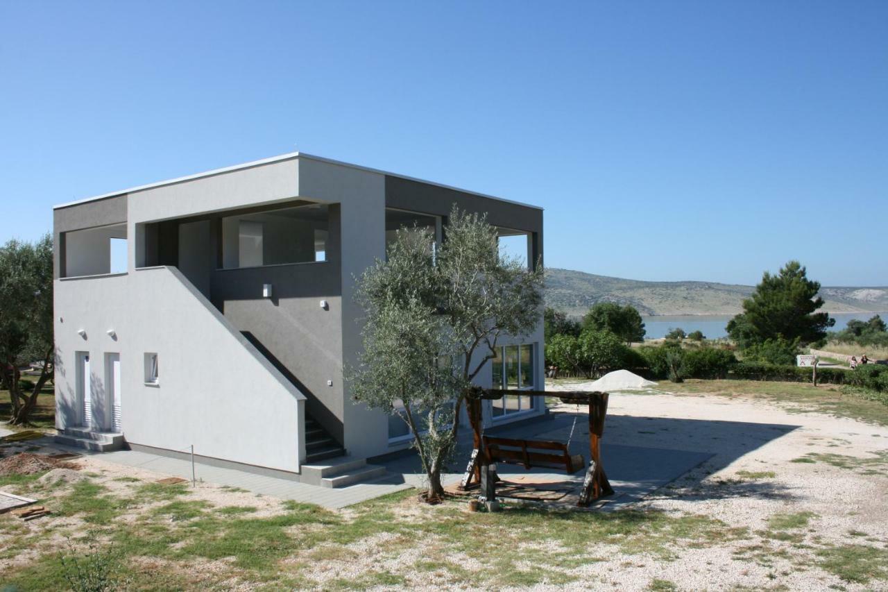 Mobile Homes Katinka, Starigrad Paklenica, Croatia Extérieur photo